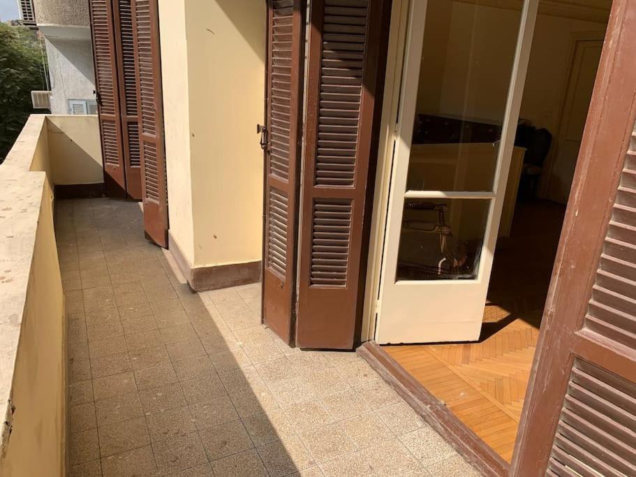 Prime Location 2 Bed , Near The Nile & Center * Cairo