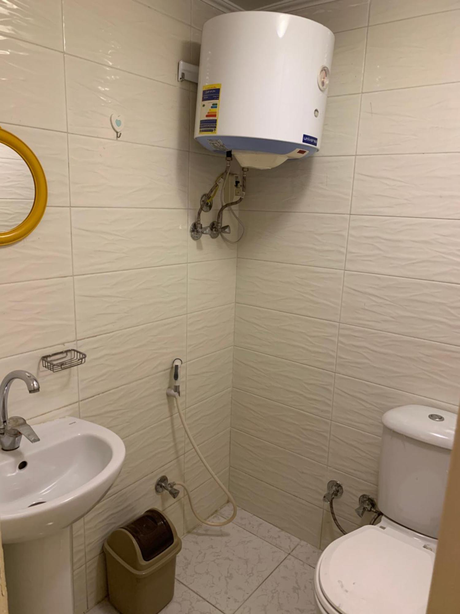 Prime Location 2 Bed , Near The Nile & Center *